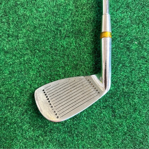 Wilson Johnny Miller 8 Iron Golf Club, 37”, Right Handed - Picture 4 of 9